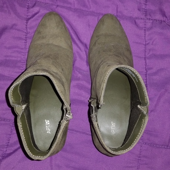 Apt 9 Dark green booties - Picture 3 of 5
